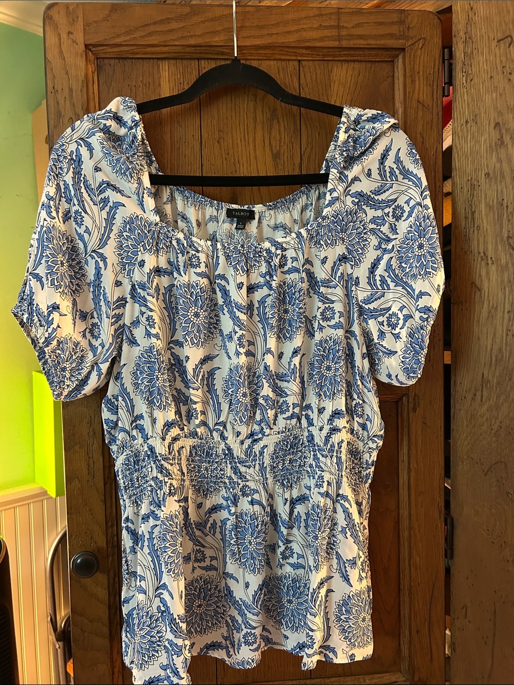 Talbots Blue and White Floral Puff-Sleeve Blouse